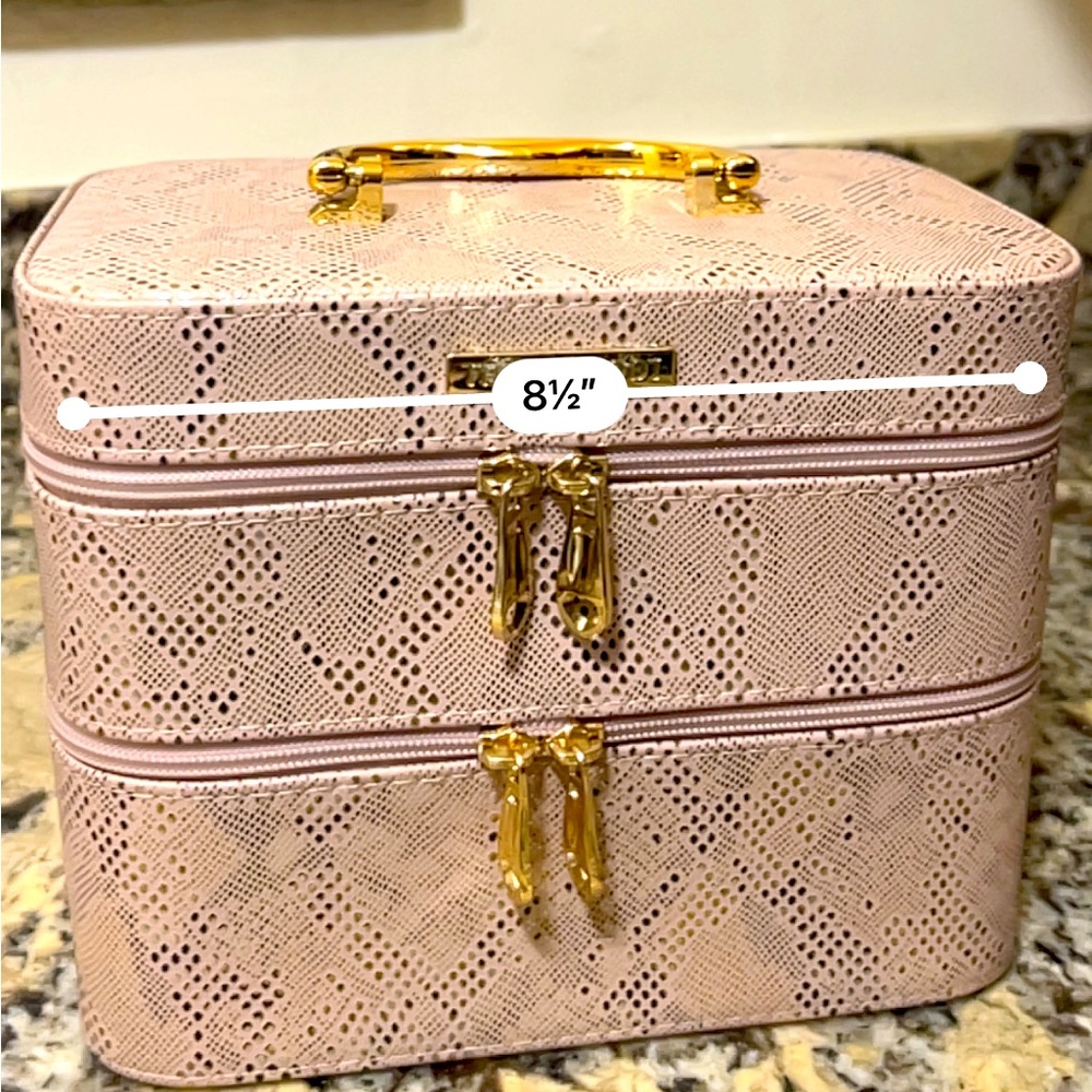 Thalia sodi cosmetic bag